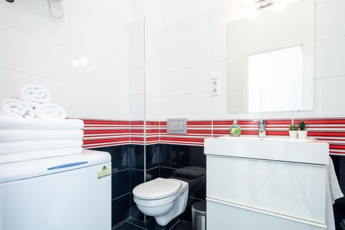 Bright & Large Apartment At Top Location Budapest Extérieur photo