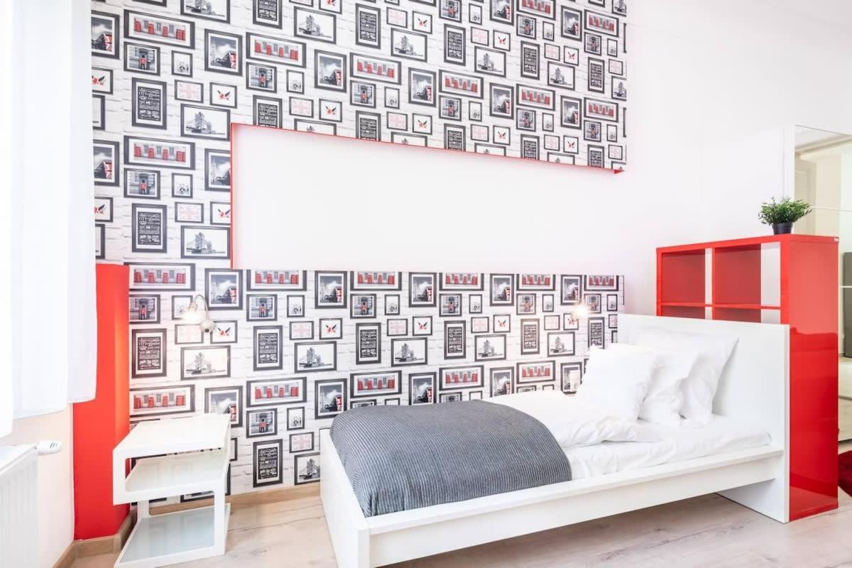 Bright & Large Apartment At Top Location Budapest Extérieur photo